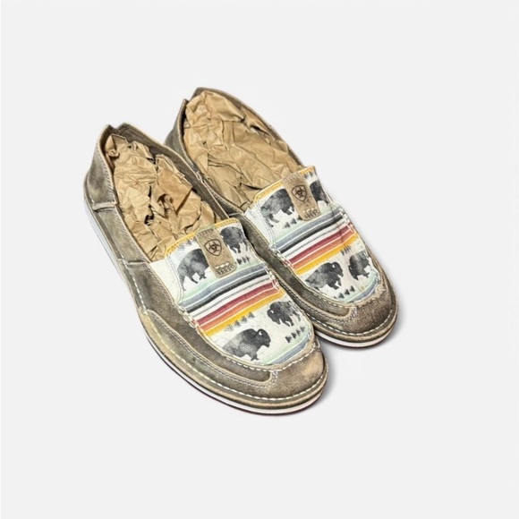 Ariat Slip-On Suede Cruiser Shoes with Buffalo Print - Picture 5 of 7